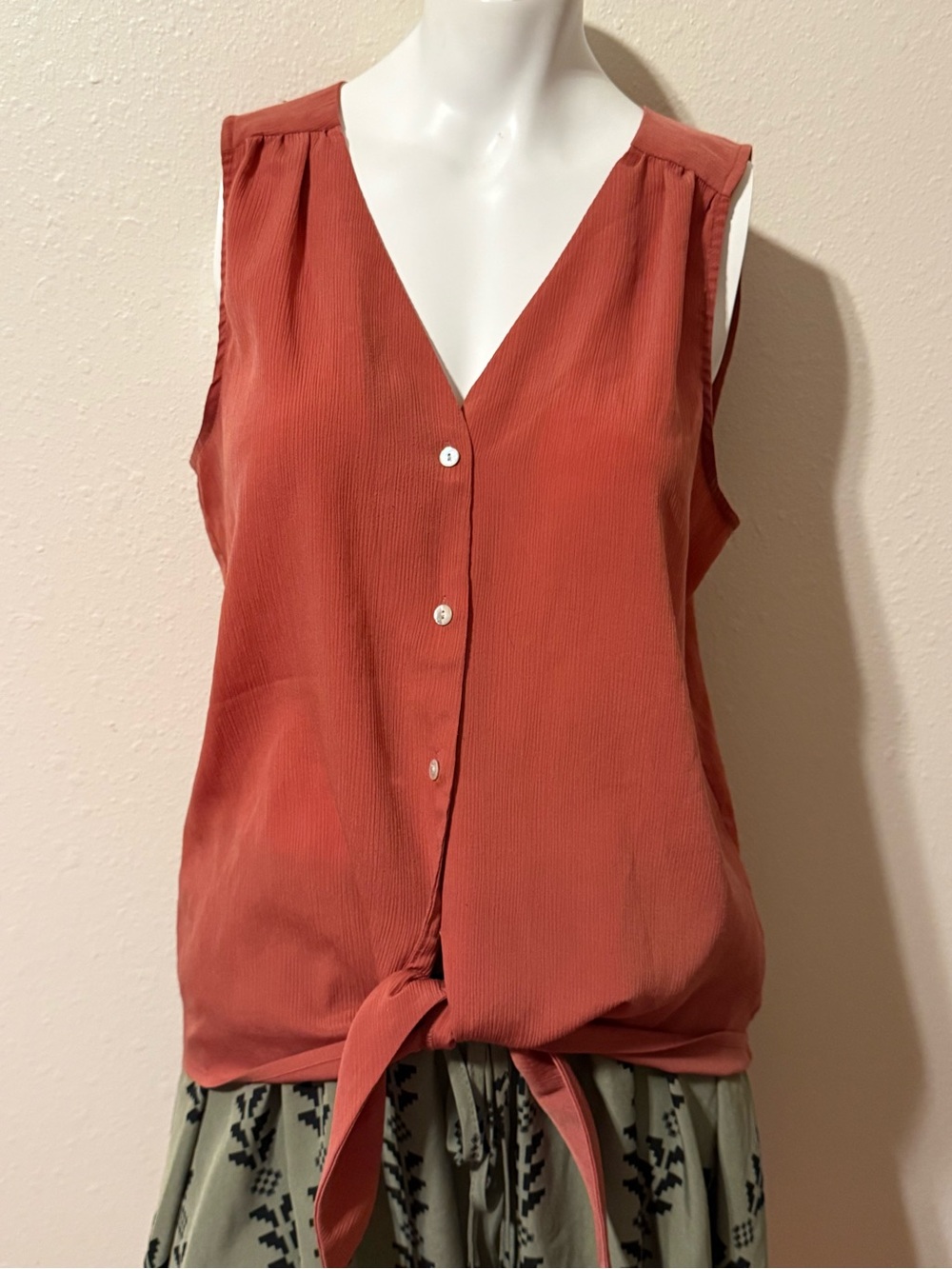 Nine West Rust Tie-Front V-Neck Sleeveless Camisole